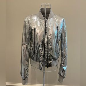 Alo metallic jacket; Size Medium